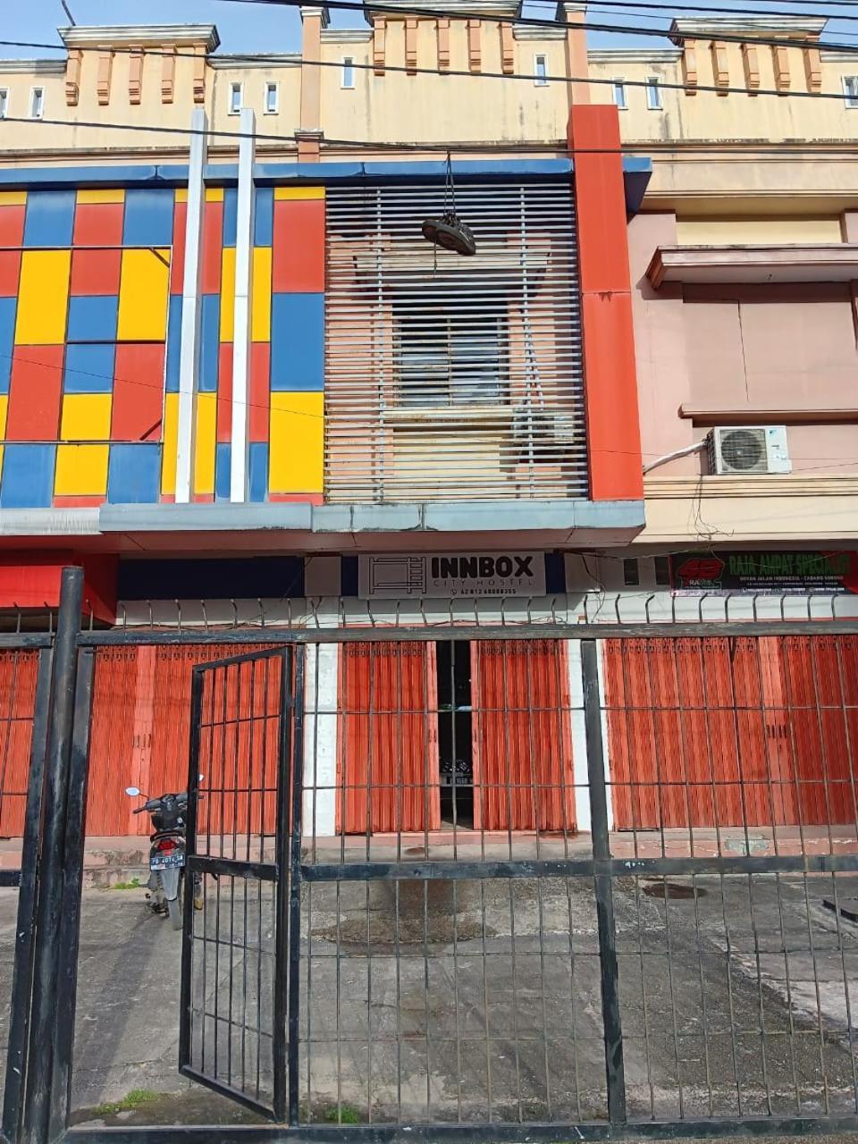 Innbox Hostel 소롱 외부 사진